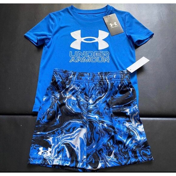 NWT Under Armour Athletic Set Boys Size 4 - Picture 1 of 3